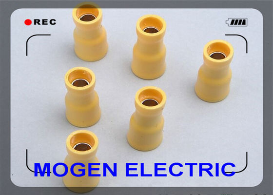 China Yellow Female Terminal Electrical Quick Disconnect For Wire Connection supplier