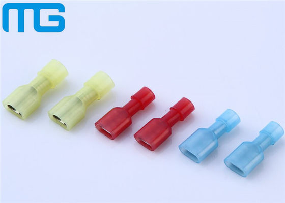 China Insulated female nylon disconnector with  brass-plated Tin, available in various colors CE certificate supplier